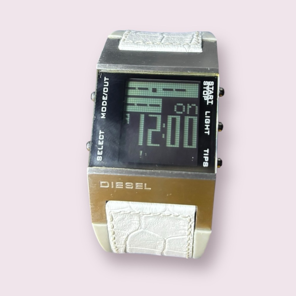 Rare DIESEL DZ-7023 White Digital Watch Stainless Steel Digital Men’s Watch